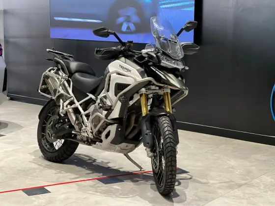 TRIUMPH TIGER 1200 RALLY EXPLORER 