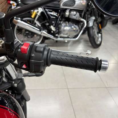 TRIUMPH-SPEED TWIN 900-2024