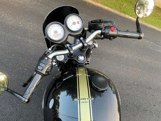 TRIUMPH-THRUXTON TRIUMPH-THRUXTON-2014