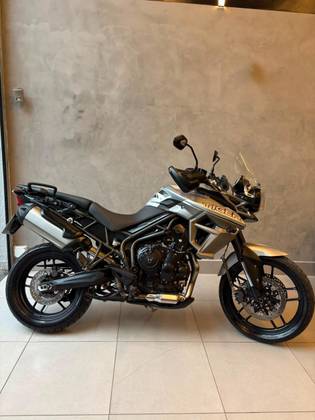 TRIUMPH TIGER 800 XRX 