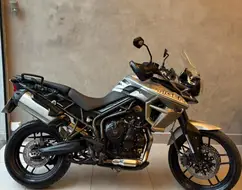 TRIUMPH TIGER 800 XRX TRIUMPH TIGER 800 XRX