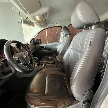 VOLKSWAGEN-AMAROK-2016