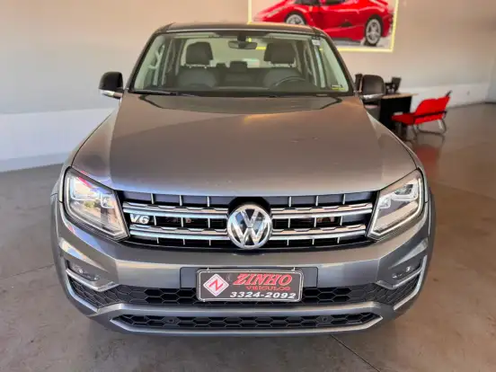 VOLKSWAGEN-AMAROK-2018
