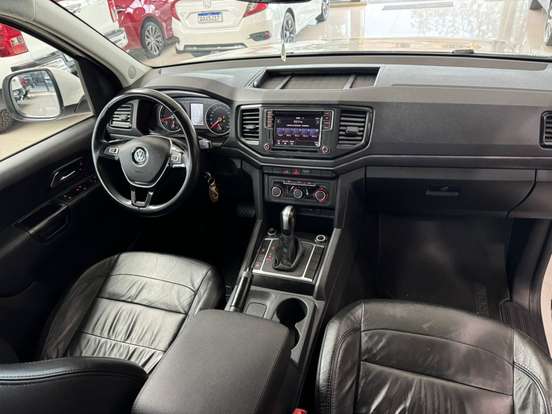 VOLKSWAGEN-AMAROK-3.0 V6 TDI DIESEL COMFORTLINE CD 4MOTION AUTOMÁTICO VOLKSWAGEN-AMAROK-2022