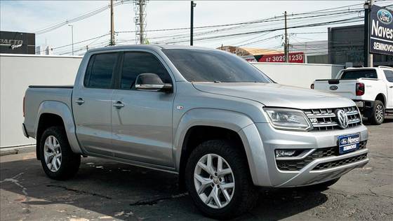 VOLKSWAGEN AMAROK 3.0 V6 TDI DIESEL HIGHLINE CD 4MOTION AUTOMÁTICO
