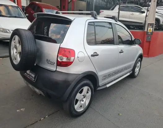 VOLKSWAGEN-CROSSFOX-2007