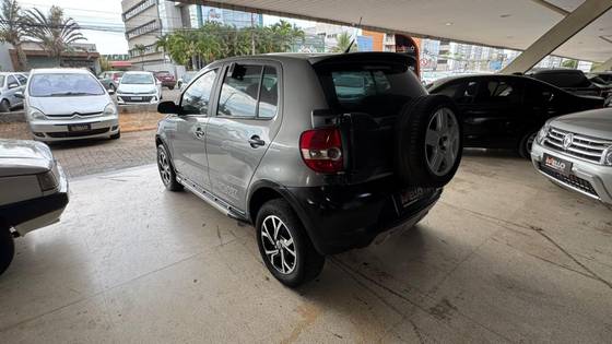VOLKSWAGEN CROSSFOX 1.6 MI FLEX 8V 4P MANUAL