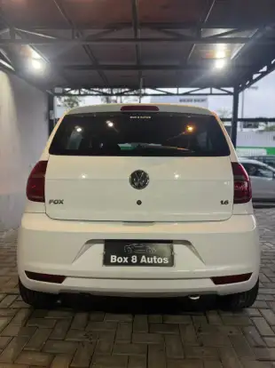 VOLKSWAGEN-FOX-2012