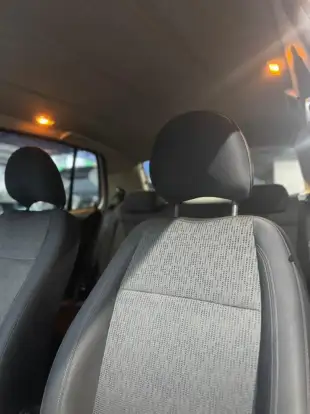 VOLKSWAGEN-FOX-1.6 MI 8V FLEX 4P MANUAL VOLKSWAGEN-FOX-2012