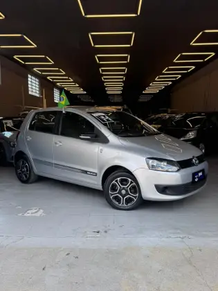 VOLKSWAGEN FOX 1.6 MI SELEÇÃO 8V FLEX 4P MANUAL VOLKSWAGEN FOX 1.6 MI SELEÇÃO 8V FLEX 4P MANUAL