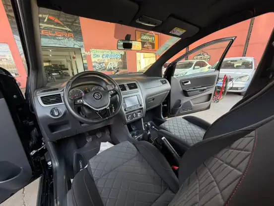 VOLKSWAGEN-FOX-1.6 MSI TOTAL FLEX XTREME 4P MANUAL VOLKSWAGEN-FOX-2021