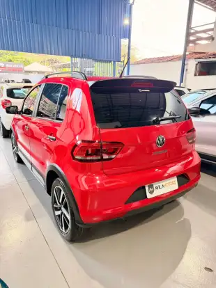 VOLKSWAGEN-FOX-2019