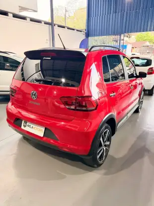 VOLKSWAGEN-FOX-2019