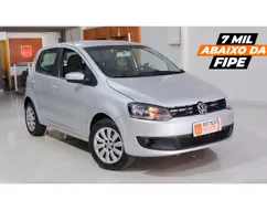VOLKSWAGEN FOX 1.0 MI 8V FLEX 4P MANUAL VOLKSWAGEN FOX 1.0 MI 8V FLEX 4P MANUAL