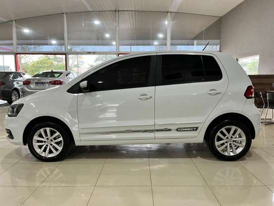 VOLKSWAGEN-FOX-1.6 MSI TOTAL FLEX CONNECT 4P MANUAL VOLKSWAGEN-FOX-2019