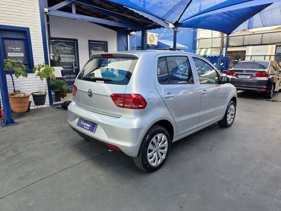 VOLKSWAGEN-FOX-1.6 MSI TRENDLINE 8V FLEX 4P MANUAL VOLKSWAGEN-FOX-2016