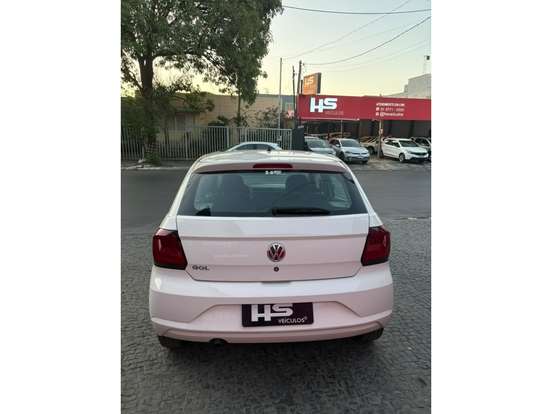 VOLKSWAGEN-GOL-2022