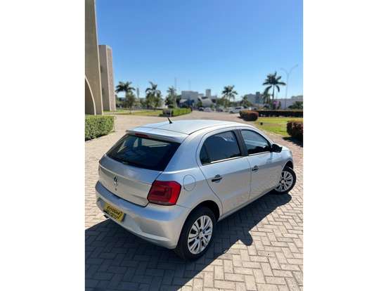 VOLKSWAGEN-GOL-2021