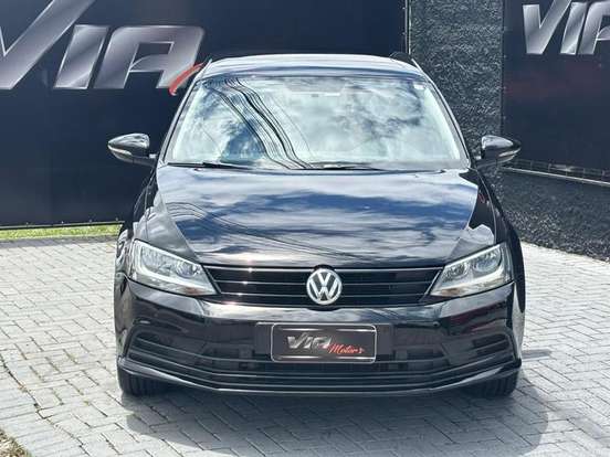 VOLKSWAGEN-JETTA-2.0 TRENDLINE FLEX 4P TIPTRONIC VOLKSWAGEN-JETTA-2015