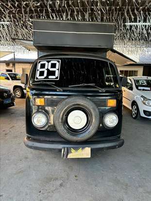 VOLKSWAGEN-KOMBI-1989