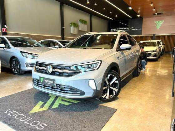 VOLKSWAGEN NIVUS 1.0 200 TSI TOTAL FLEX HIGHLINE AUTOMÁTICO