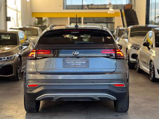VOLKSWAGEN-NIVUS-1.0 200 TSI TOTAL FLEX HIGHLINE AUTOMÁTICO VOLKSWAGEN-NIVUS-2020