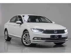 VOLKSWAGEN PASSAT 2.0 16V TSI BLUEMOTION GASOLINA HIGHLINE 4P DSG VOLKSWAGEN PASSAT 2.0 16V TSI BLUEMOTION GASOLINA HIGHLINE 4P DSG