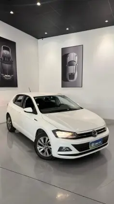 VOLKSWAGEN POLO 1.0 200 TSI COMFORTLINE AUTOMÁTICO