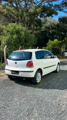 VOLKSWAGEN-POLO-2009
