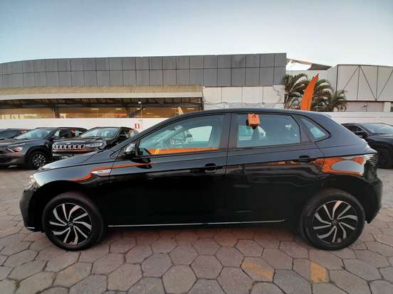VOLKSWAGEN-POLO-2025