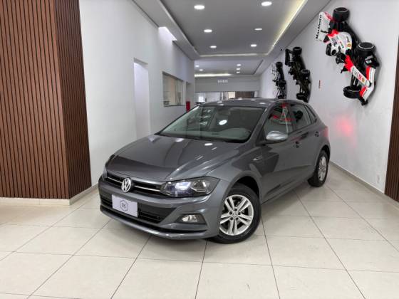 VOLKSWAGEN POLO 1.0 200 TSI COMFORTLINE AUTOMÁTICO
