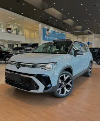 VOLKSWAGEN-TAOS-2026