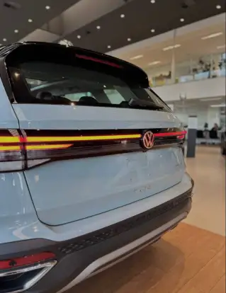 VOLKSWAGEN-TAOS-2026