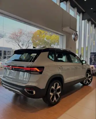 VOLKSWAGEN-TAOS-2026
