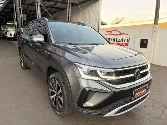 VOLKSWAGEN-TAOS-2022