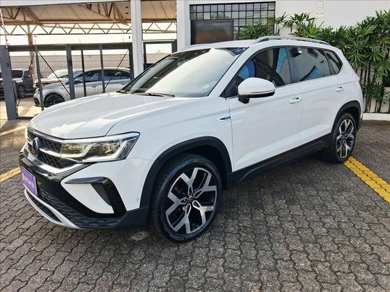 VOLKSWAGEN TAOS 1.4 250 TSI TOTAL FLEX HIGHLINE AUTOMÁTICO