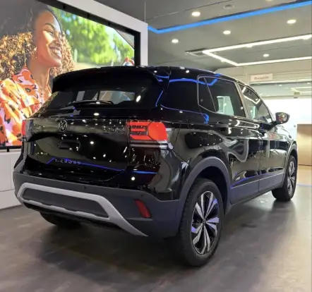 VOLKSWAGEN-T-CROSS-2026