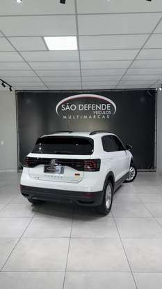 VOLKSWAGEN-T-CROSS-2020