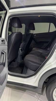 VOLKSWAGEN-T-CROSS-2020