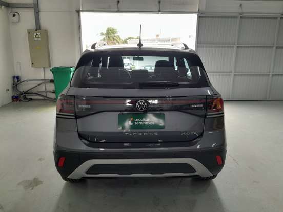 VOLKSWAGEN-T-CROSS-1.0 200 TSI TOTAL FLEX AUTOMÁTICO VOLKSWAGEN-T-CROSS-2025