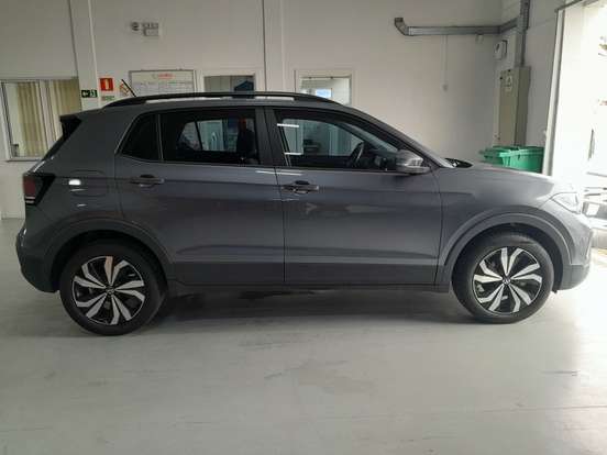 VOLKSWAGEN-T-CROSS-2025