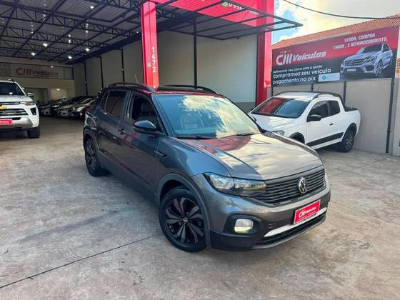 VOLKSWAGEN T-CROSS 1.0 200 TSI TOTAL FLEX AUTOMÁTICO