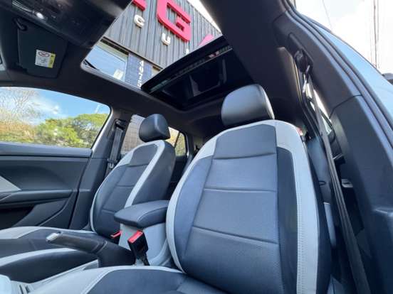 VOLKSWAGEN-T-CROSS-2020