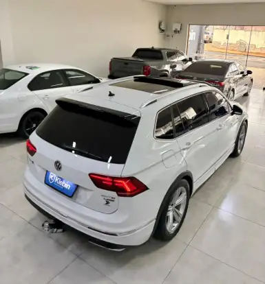 VOLKSWAGEN-TIGUAN-2019