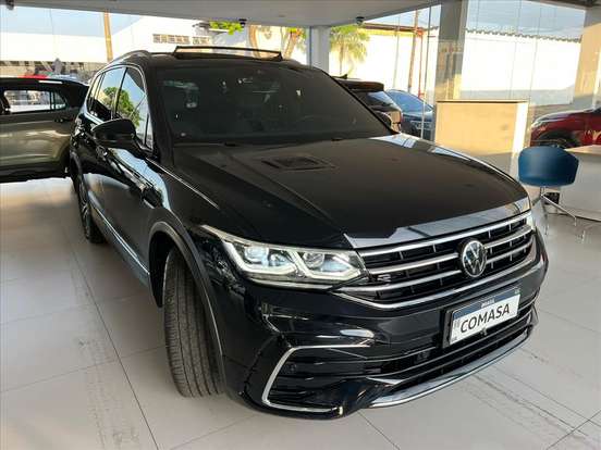 VOLKSWAGEN-TIGUAN-2023