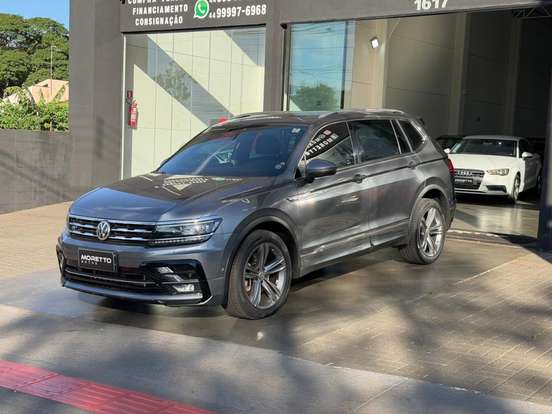 VOLKSWAGEN-TIGUAN-2019