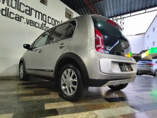 VOLKSWAGEN-UP-1.0 TSI SPEED UP 12V FLEX 4P MANUAL VOLKSWAGEN-UP-2016