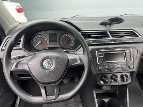 VOLKSWAGEN-VOYAGE-2020