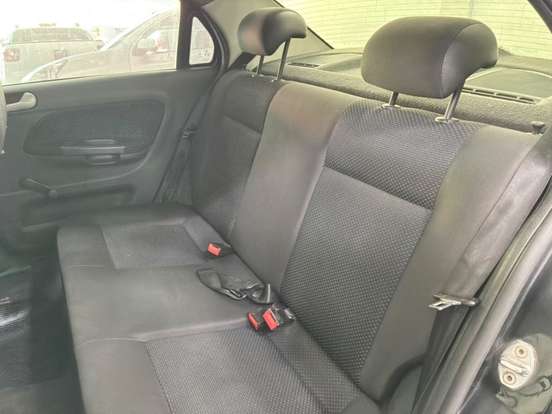 VOLKSWAGEN-VOYAGE-1.0 MI TRENDLINE 8V FLEX 4P MANUAL VOLKSWAGEN-VOYAGE-2015