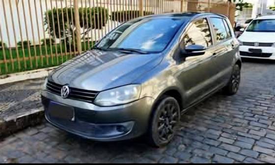 VOLKSWAGEN FOX 1.6 MI 8V FLEX 4P MANUAL